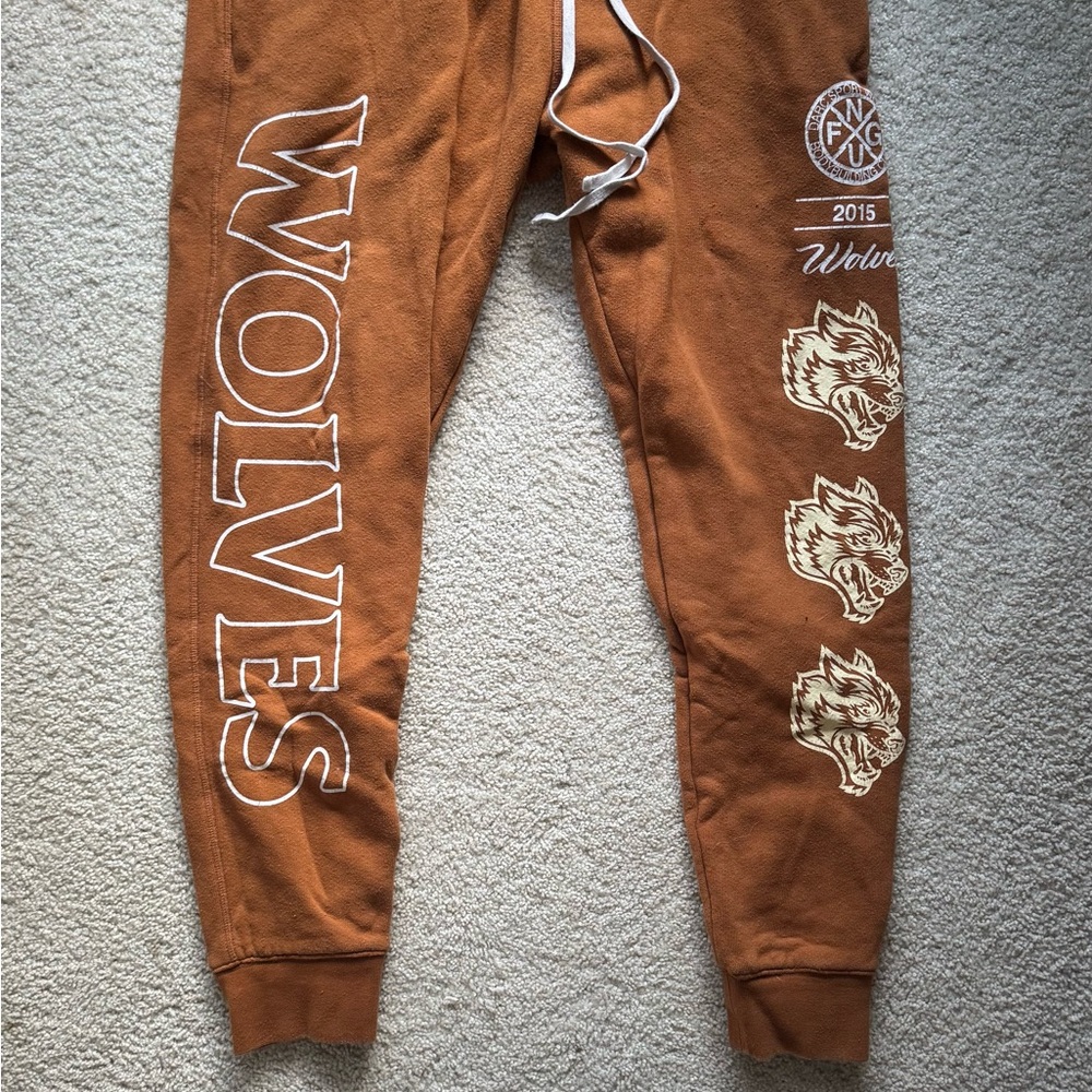 Darc Sport Wolves Joggers in Tan